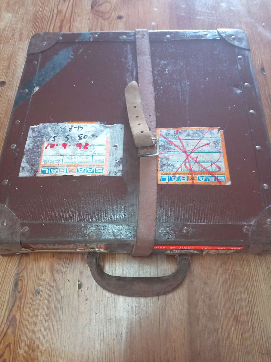 16 MM MOVIE REELS IN CASE :  THE SOUND OF ANGER. 1968.