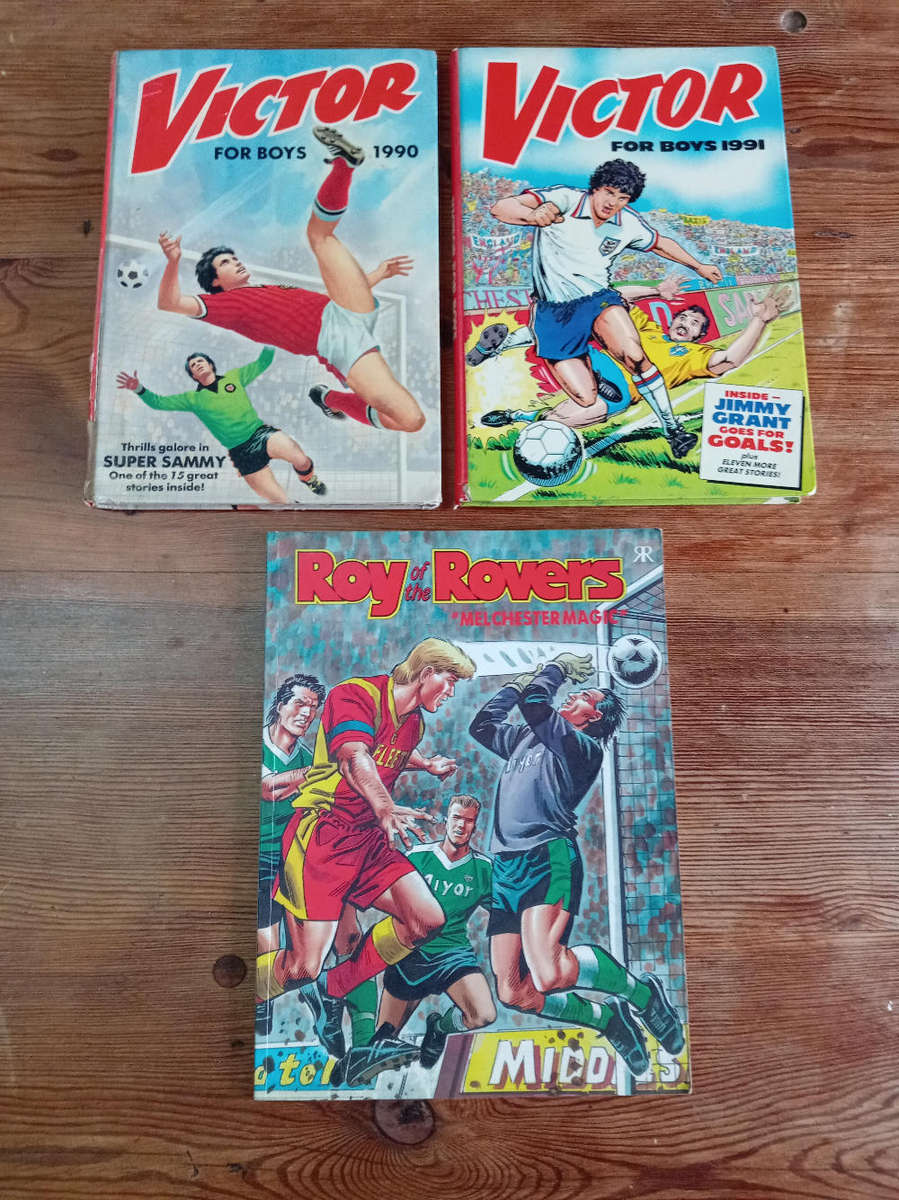 VINTAGE BOYS SOCCER ANNUALS. VICTOR AND ROY ROVERS.