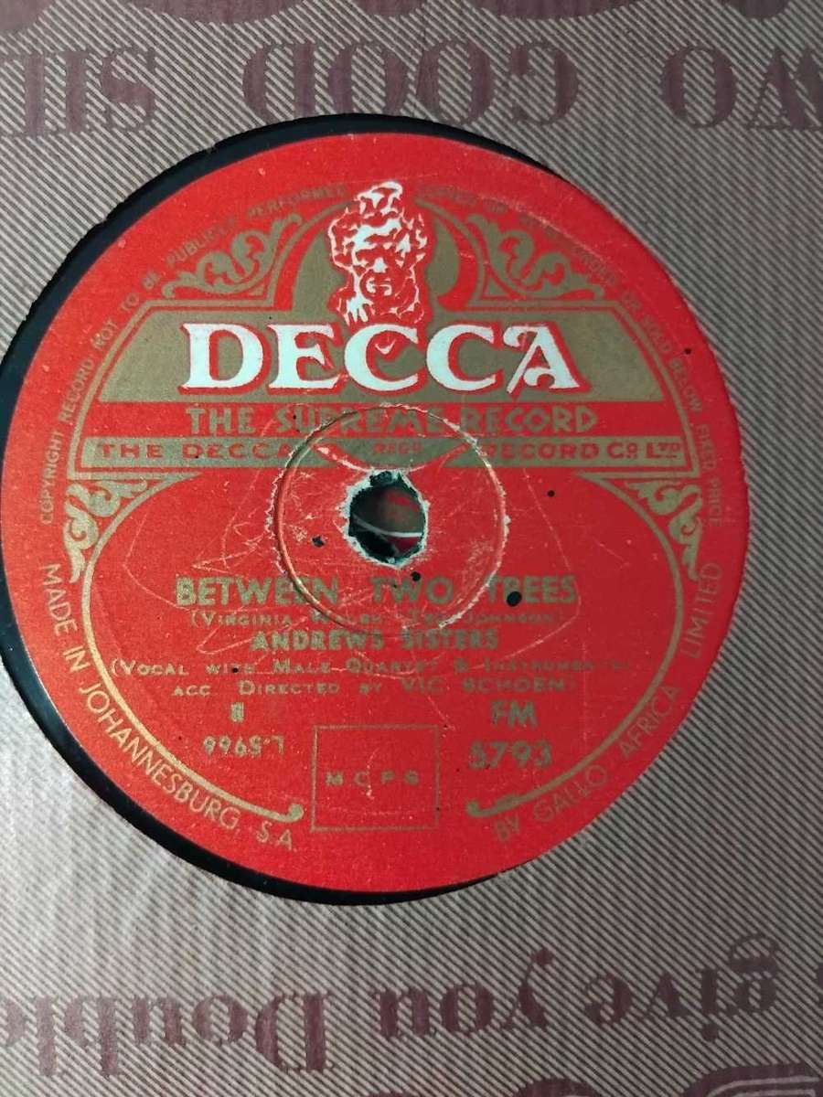 10 x 10 INCH DECCA VINYL RECORDS