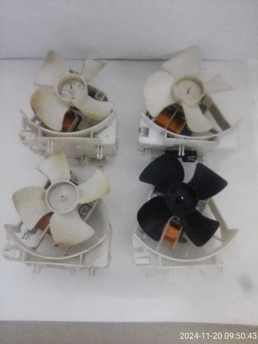 MICROWAVE FAN MOTORS IDEAL FOR USE IN BILTONG DRYERS ( TOTAL OF 4 FOR R30.00 )