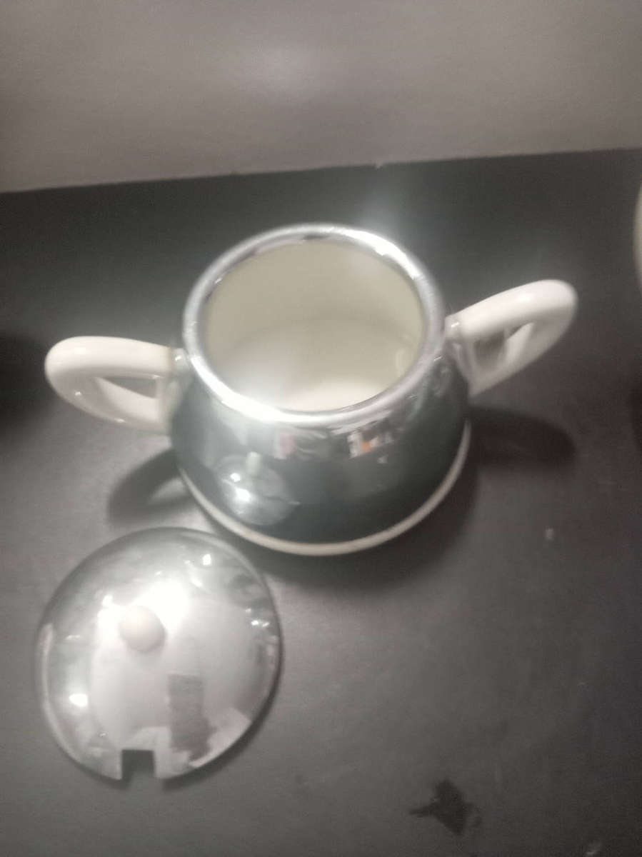 Vintage Art Deco Tea Set. Chromed Porcelain.