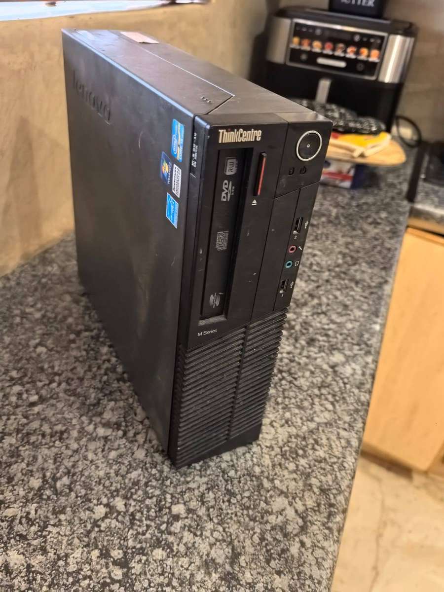 Lenovo ThinkCentre M91p Desktop i5 4 GB 120 GB