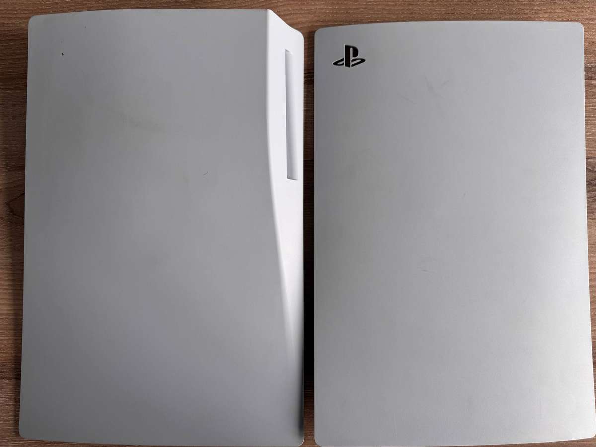 PlayStation 5 Console Covers  White Disc Edition Launch Covers