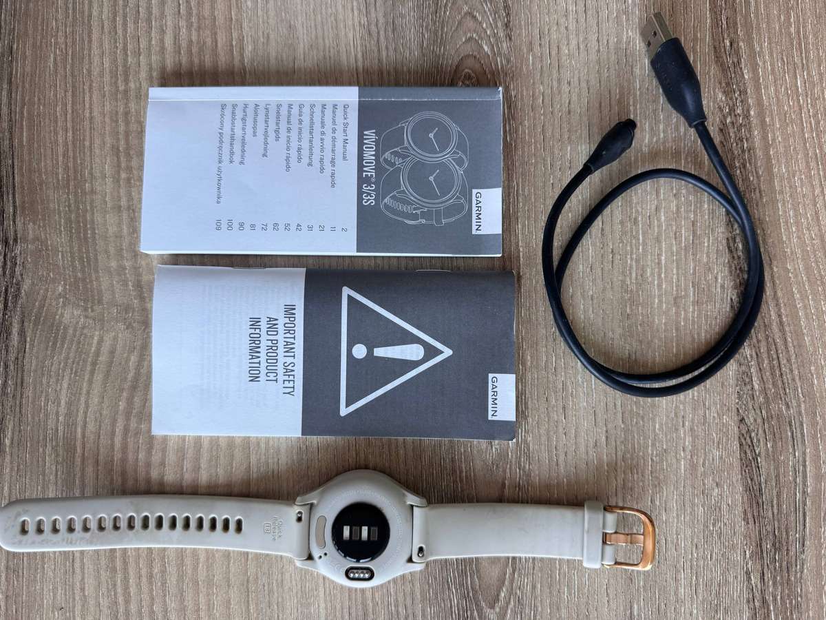 Garmin vívomove 3S Hybrid Smartwatch  Rose Gold / White