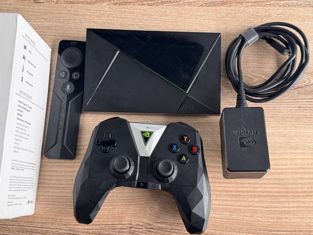 NVIDIA Shield TV 4K HDR Android TV Complete in Original Box