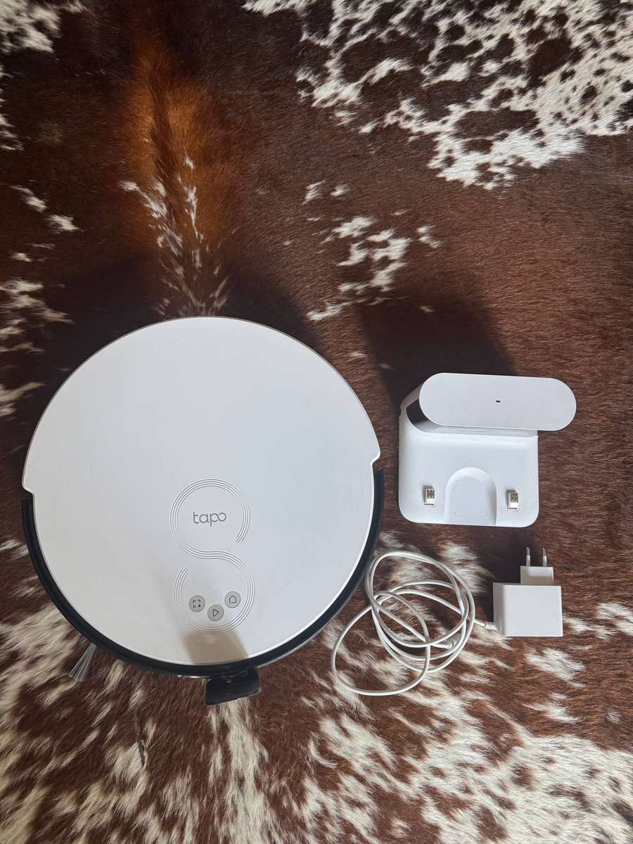 TP-Link Tapo RV10 Lite Robot Vacuum Cleaner with Charging Dock | Excellent Condition