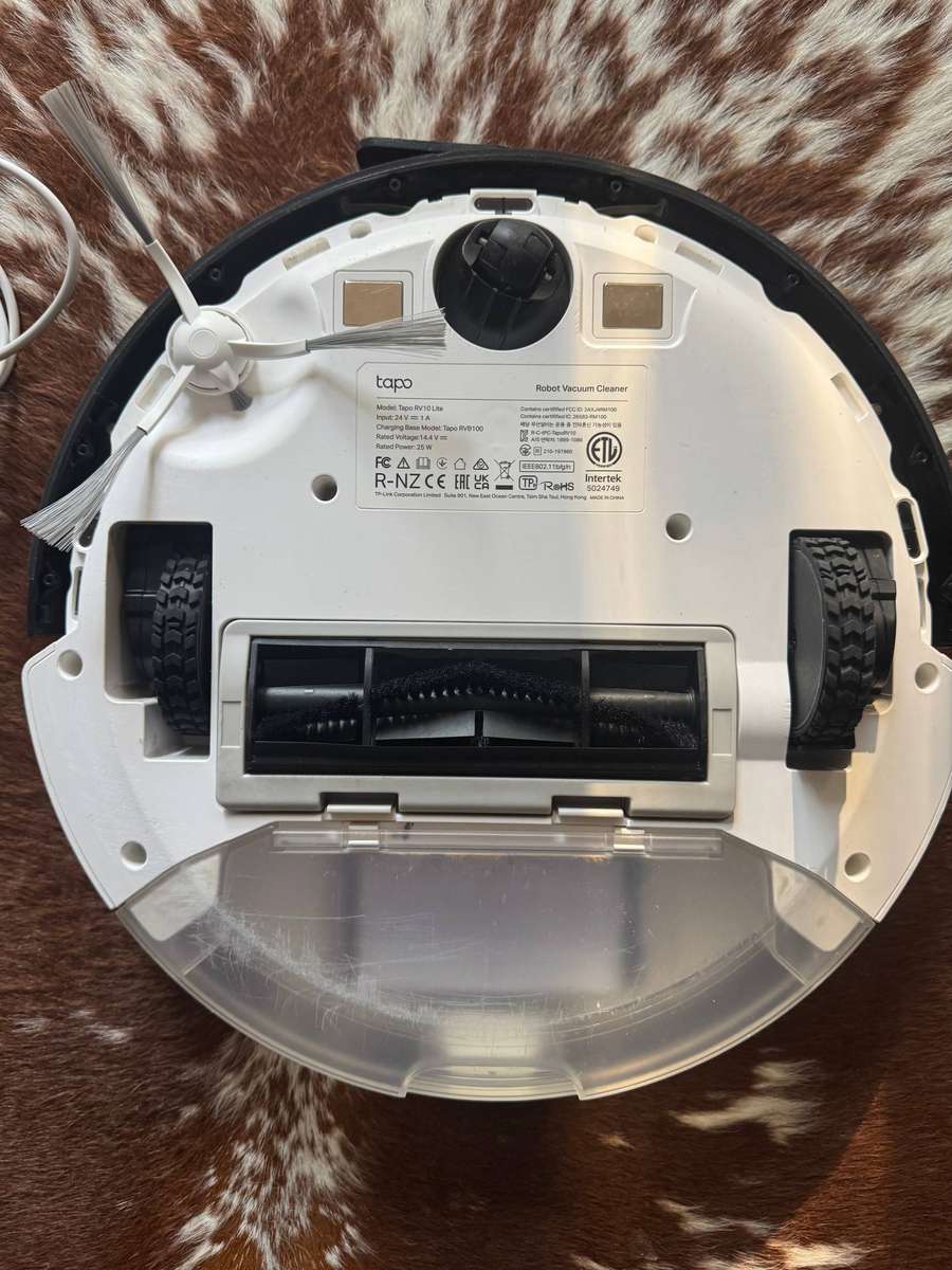 TP-Link Tapo RV10 Lite Robot Vacuum Cleaner with Charging Dock | Excellent Condition