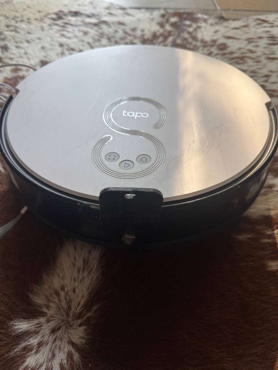 TP-Link Tapo RV10 Lite Robot Vacuum Cleaner with Charging Dock | Excellent Condition