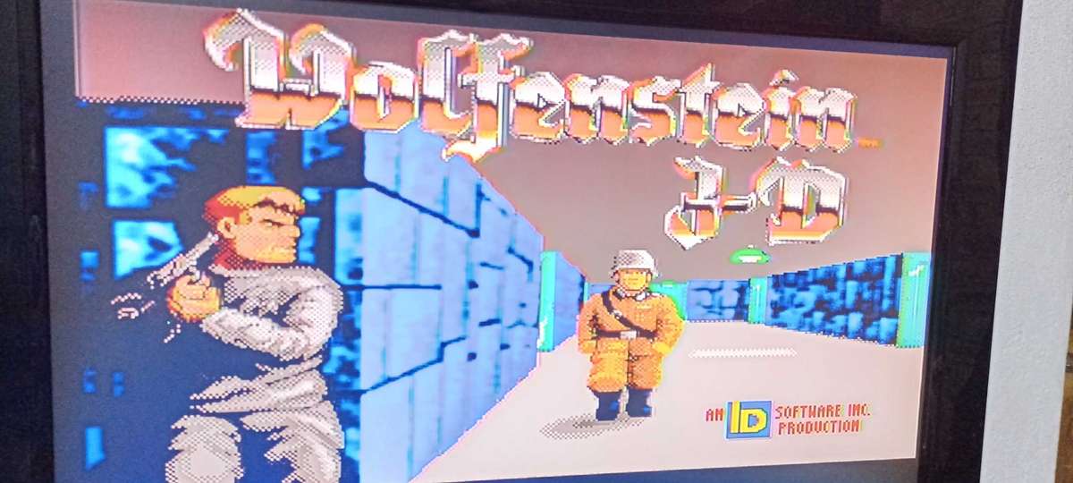 Sega Everdrive for Sega Mega Drive, Genesis + 32gb SD Card