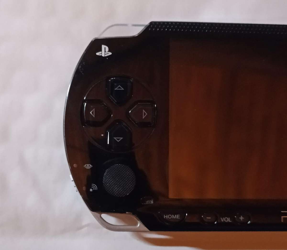 PSP console 1004 with extras