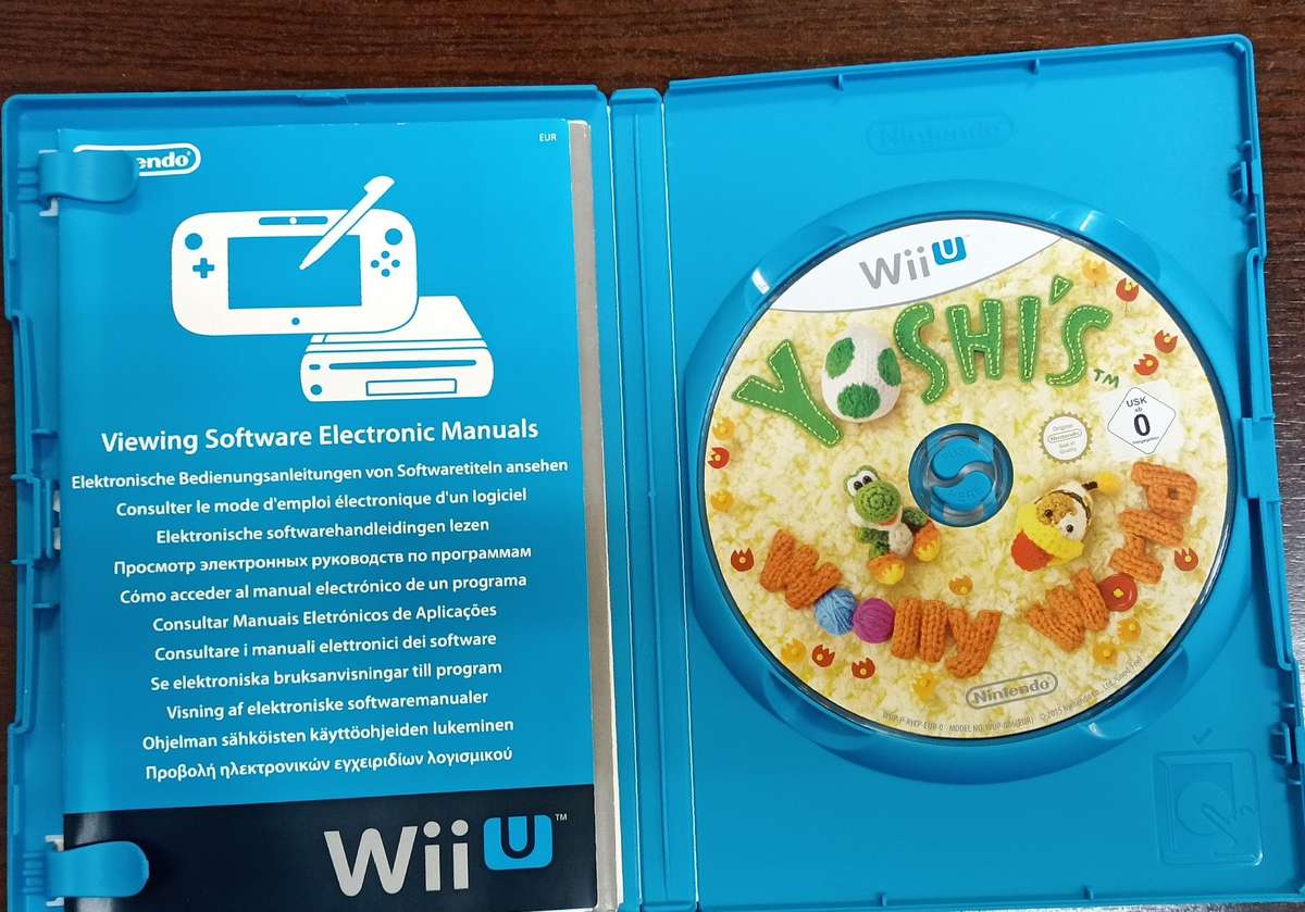 Yoshi's Woolly World for the Wii U PAL CIB