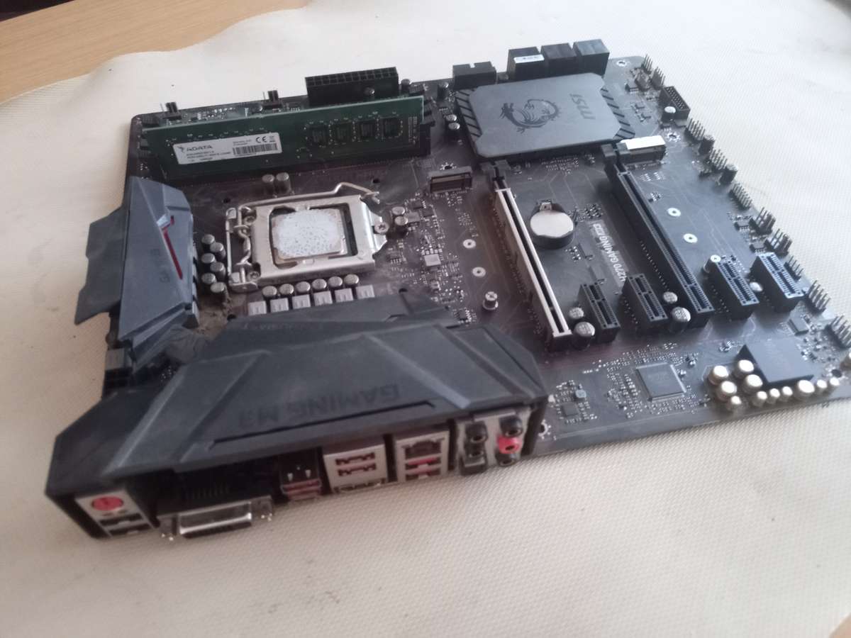 MSI H270 Gaming Motherboard + i7 CPU + Memory Combo