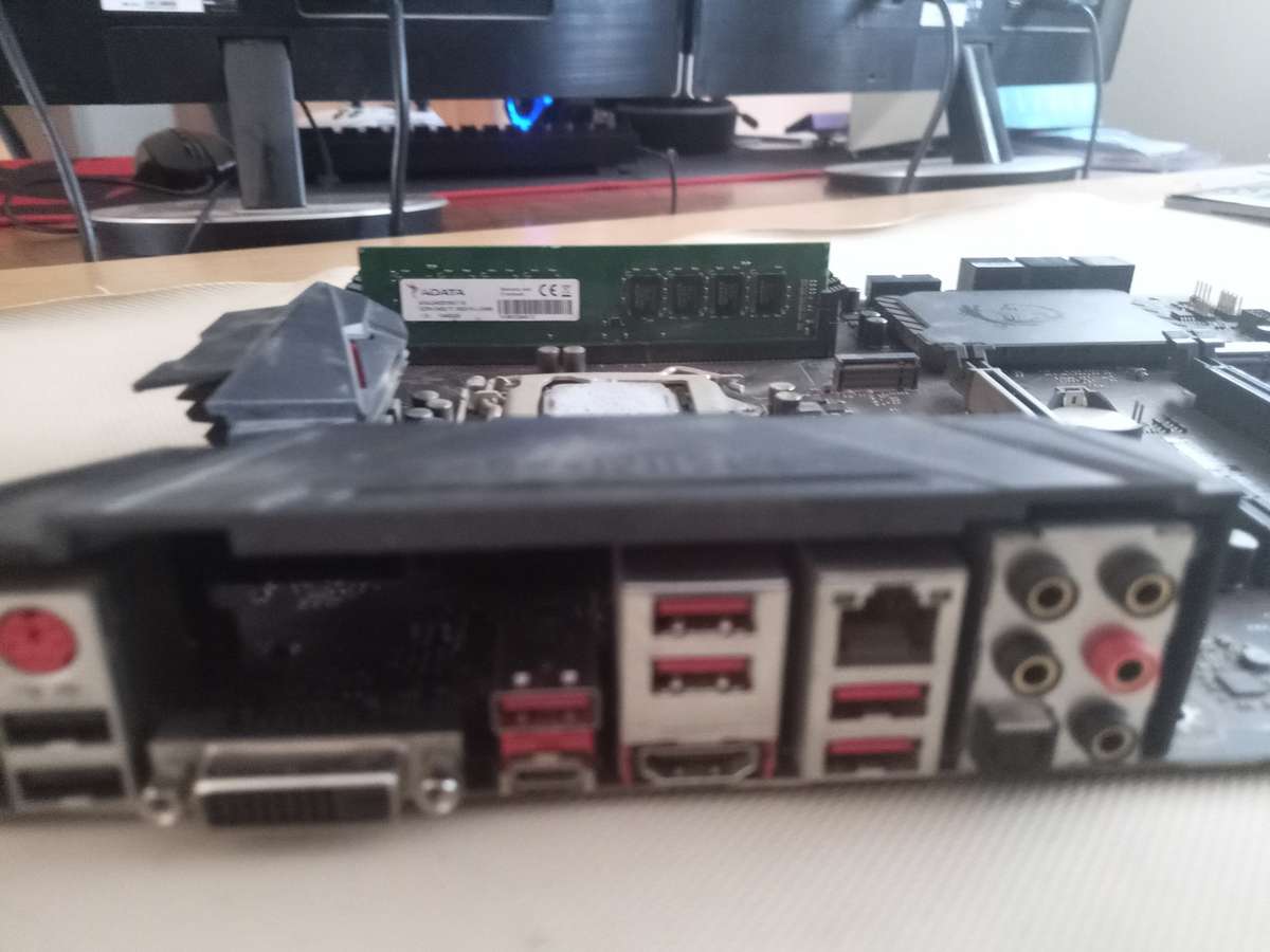 MSI H270 Gaming Motherboard + i7 CPU + Memory Combo