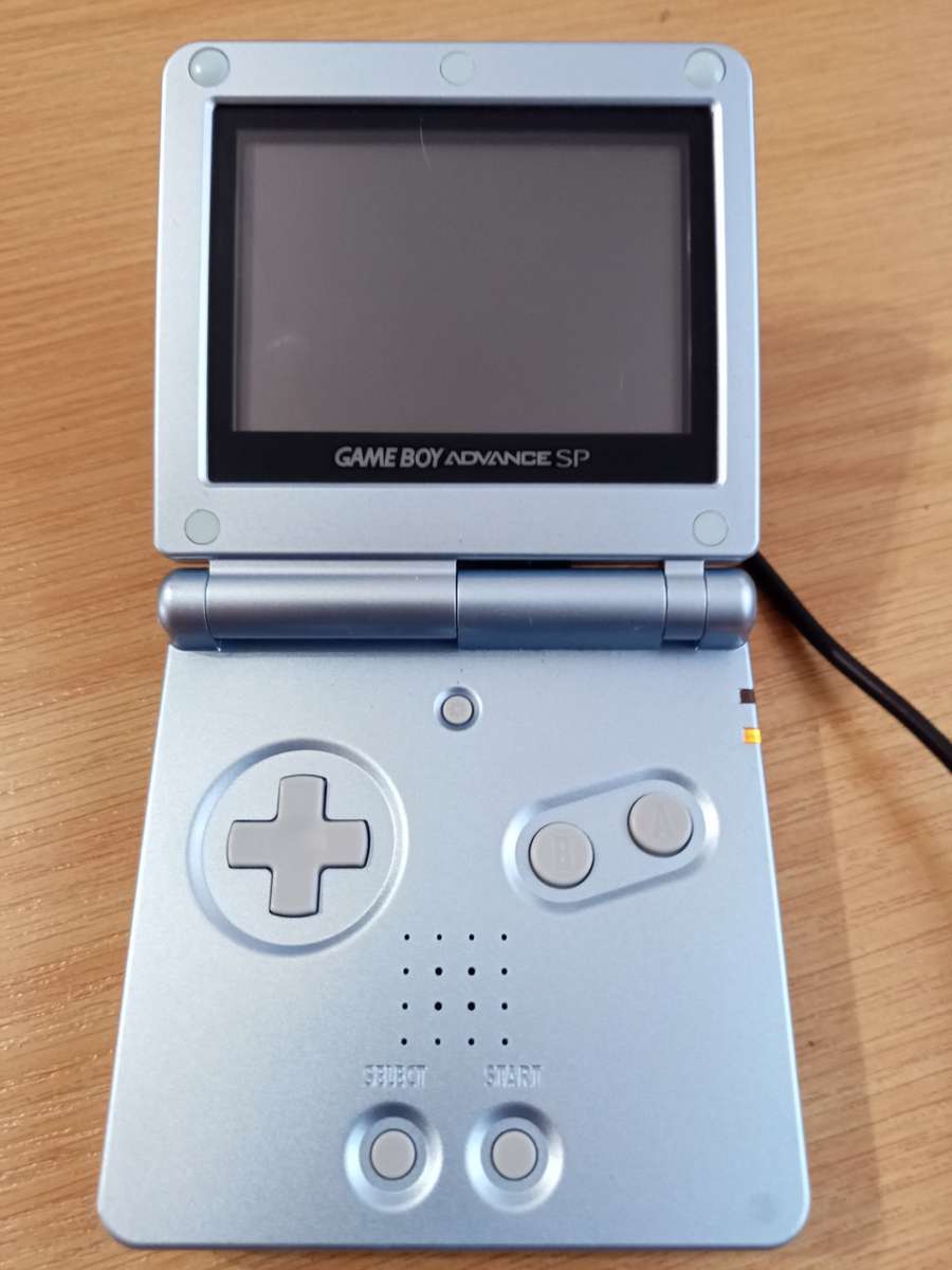 GameBoy Advance SP