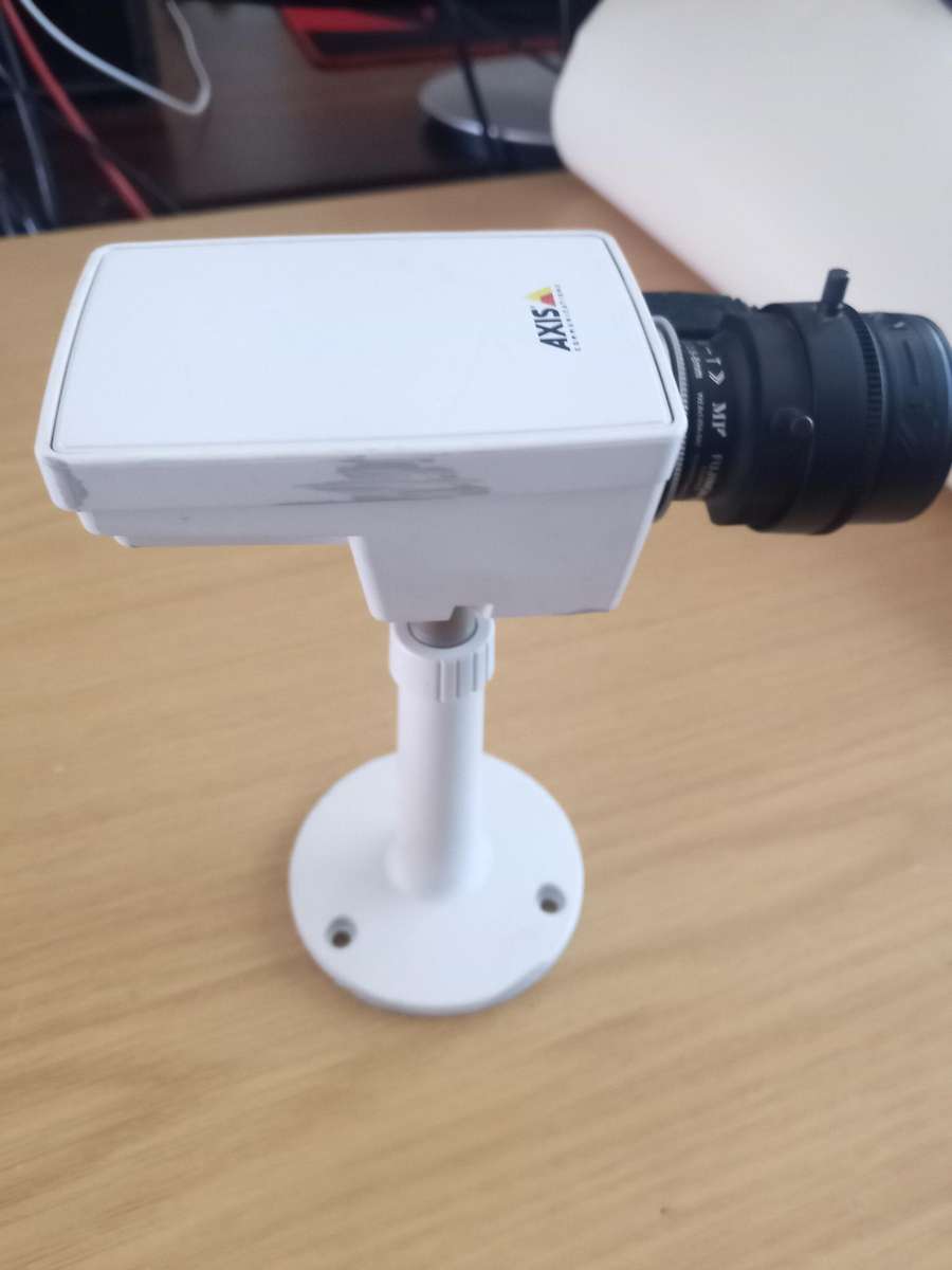 AXIS M1114 IP Camera incl bracket