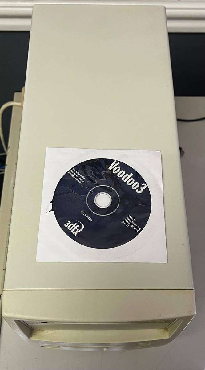 Retro Gaming PC  Windows 98 SE / 3dfx Voodoo 3 / Sound Blaster 16