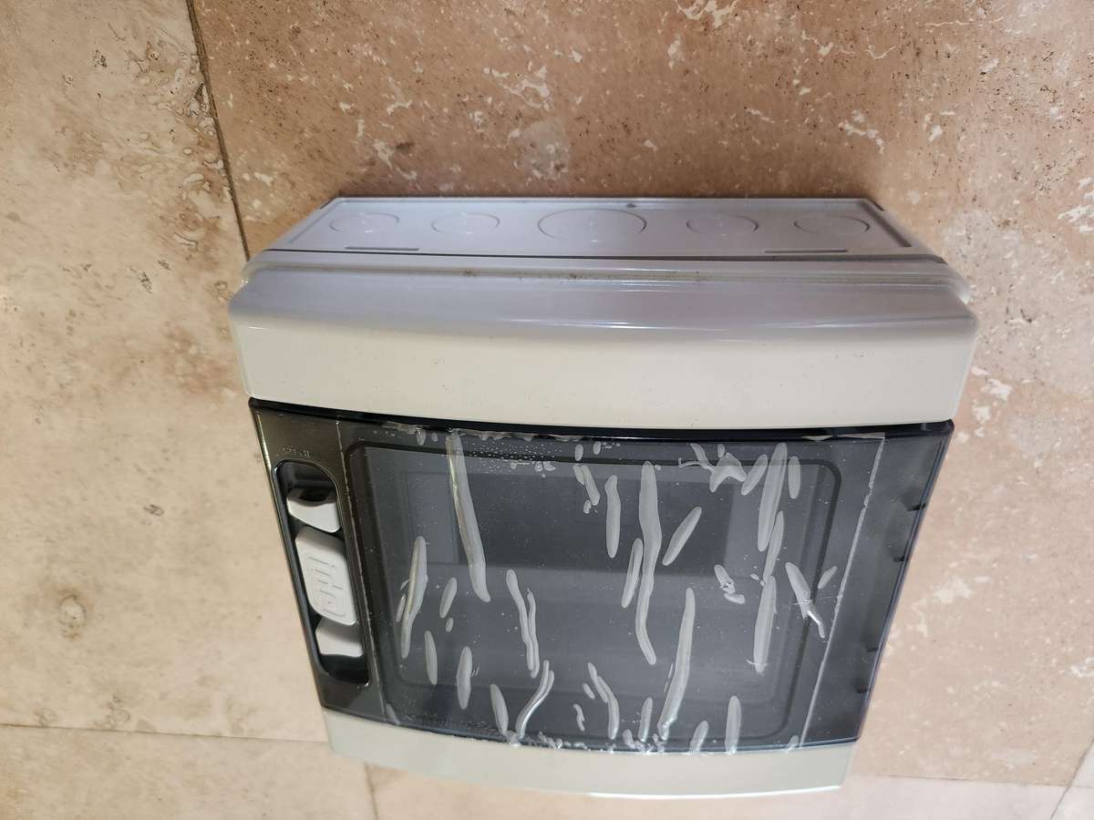 IDE Surface Mount DB 8-way IP65