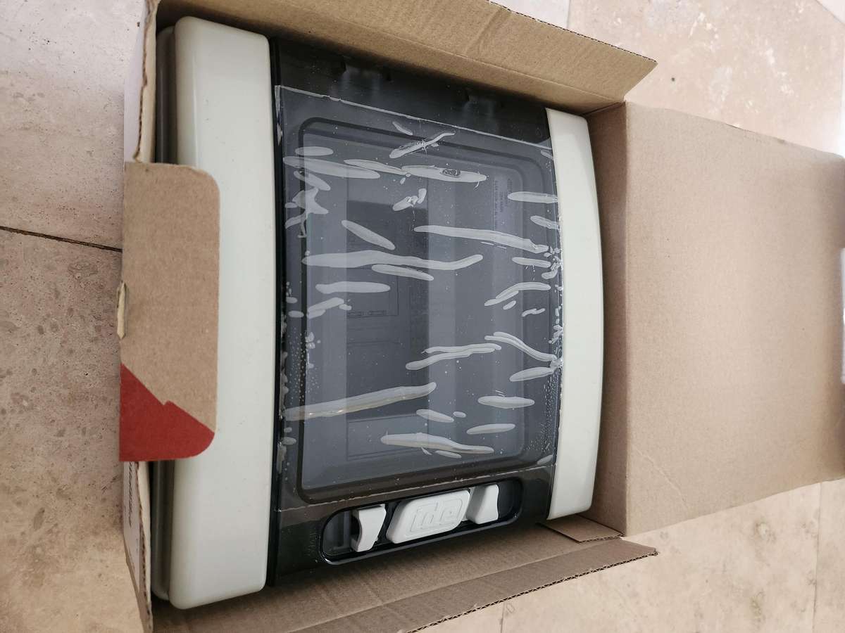 IDE Surface Mount DB 8-way IP65