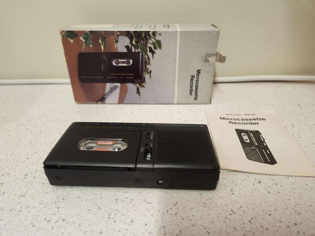 Microcassette Recorder with Sony tape