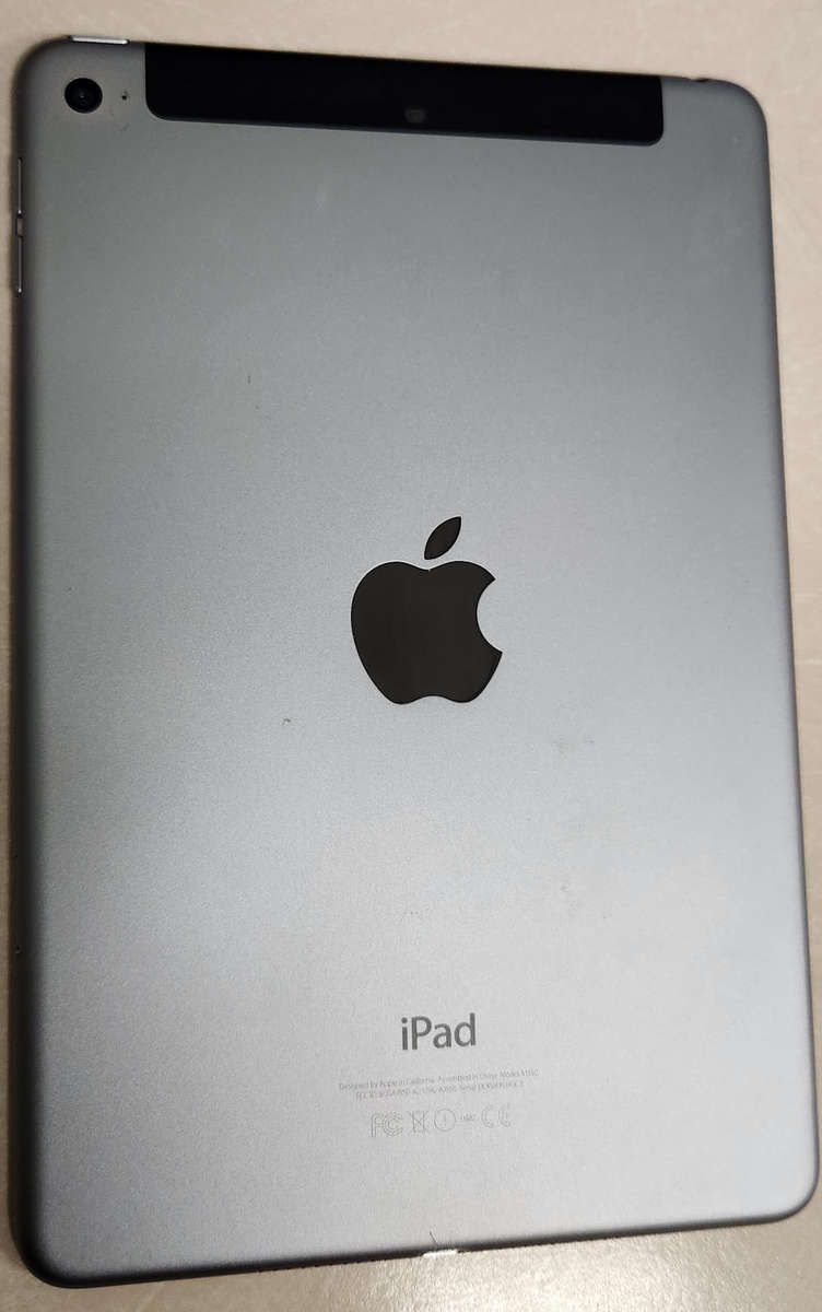 Ipad Mini 4 32Gb Wifi and Cellular (Touch faulty)