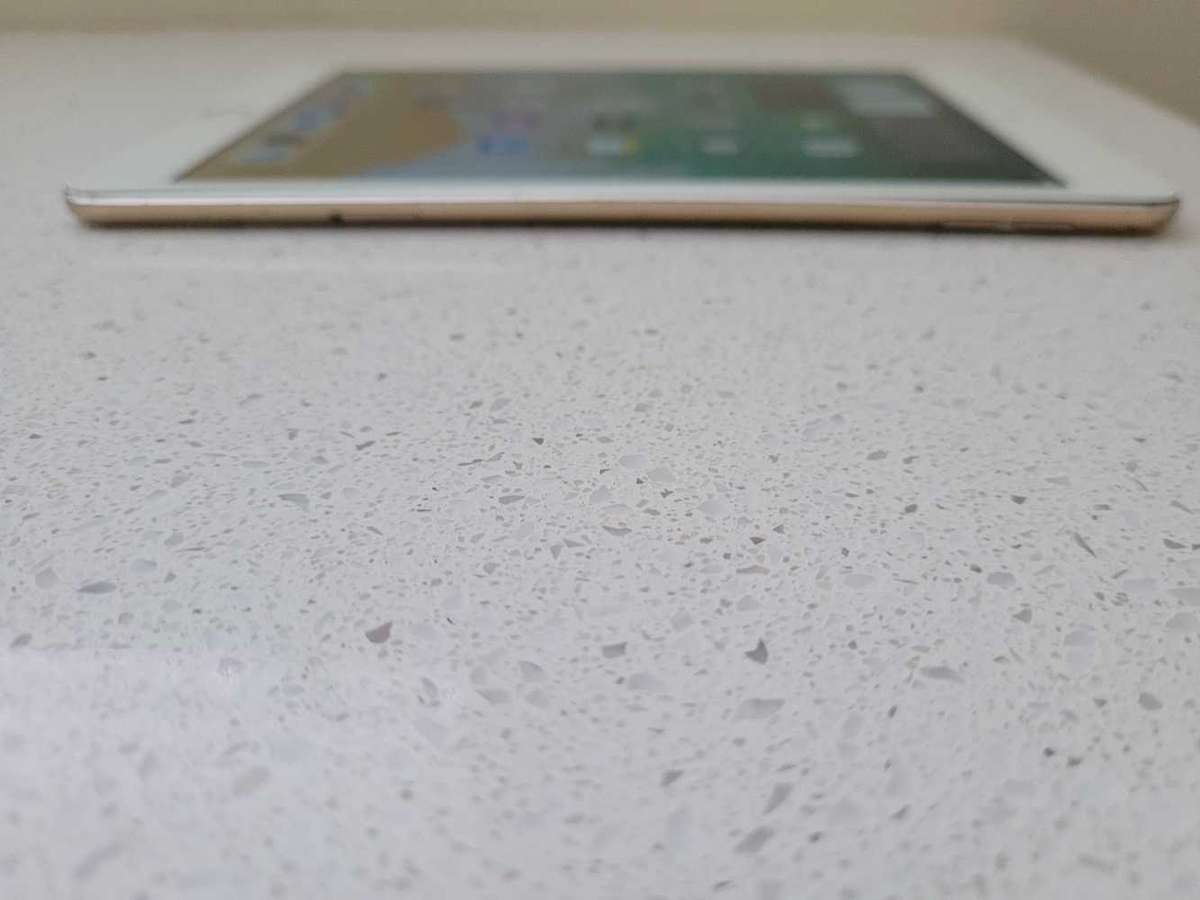 Ipad Mini 4 16Gb WiFi and Cellular