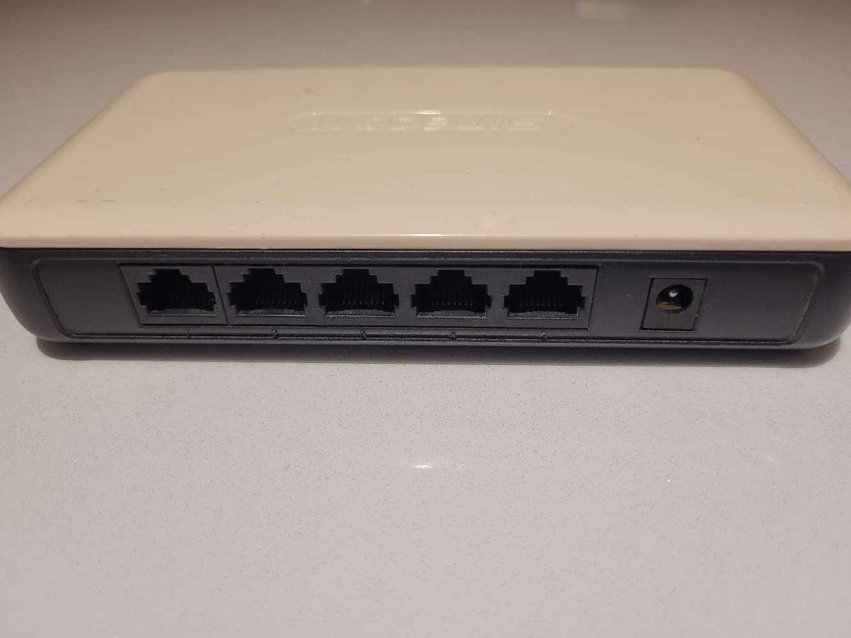 Sitecom 5 port Network Switch