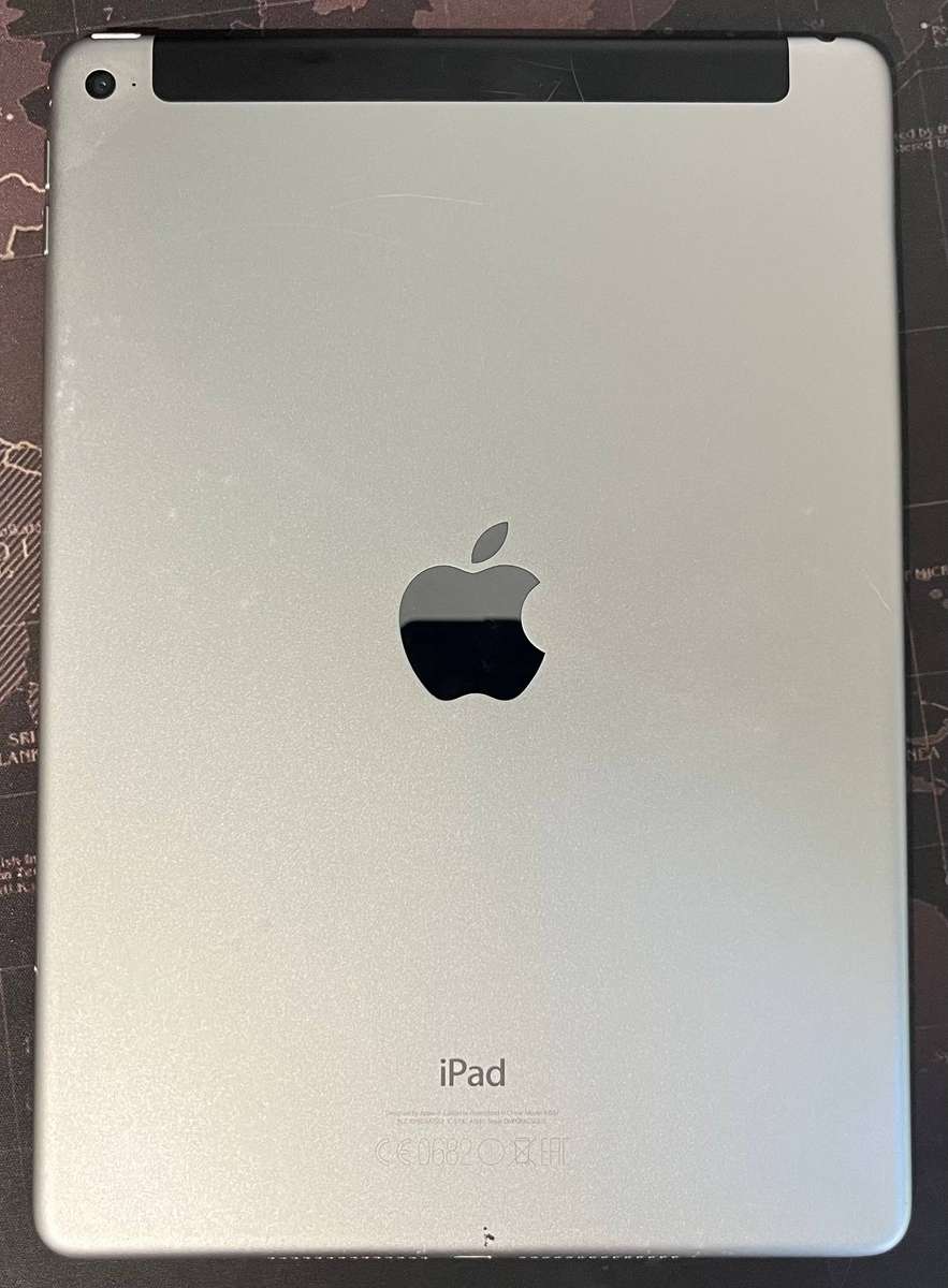 Apple iPad Air 2 (A1567)