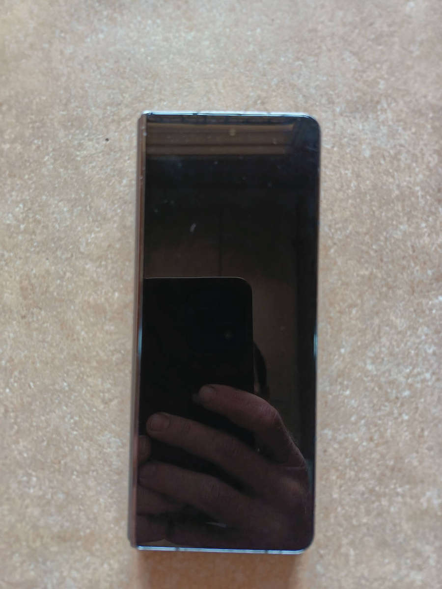 Samsung Z Fold 4