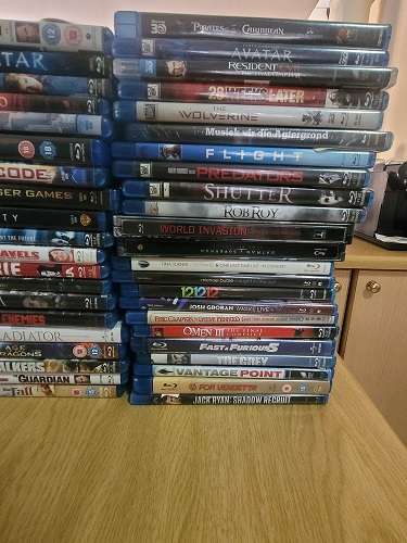 RE-Listed due to non-payment . Like New ! 65 Blueray movies