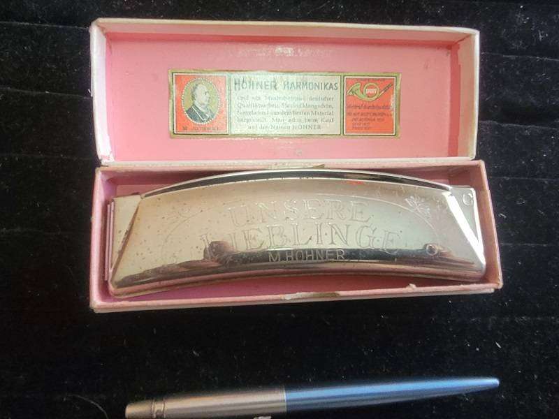 For the Collector ! Vintage Hohner Unsere Lieblinge Harmonica !! Original Box- good condition !