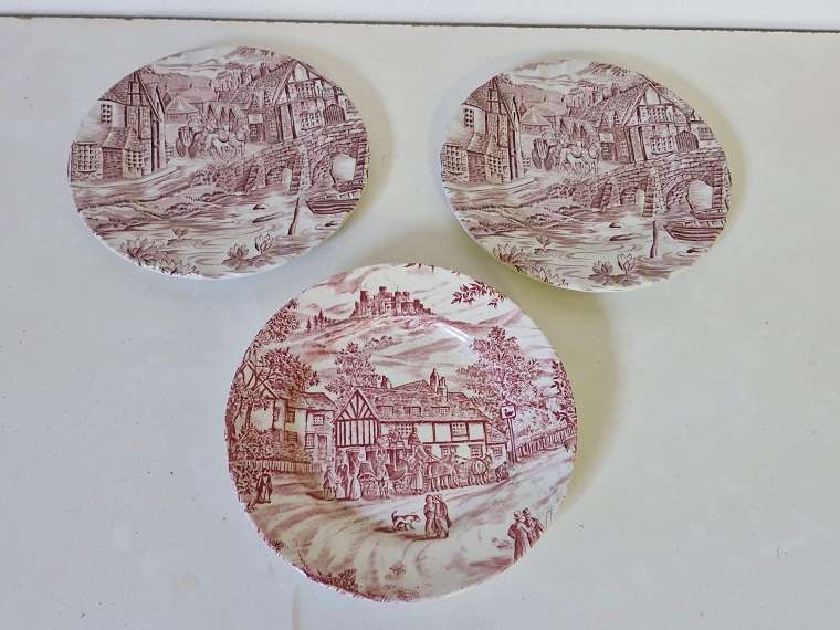 Collectors Bargain ! 3 x Vintage Alfred Meakin display plates !