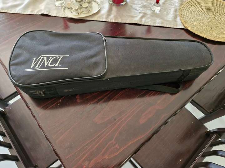 Bargain ! Beautiful Vinci Symphony 4/4 violin in case ! Virtually New !!