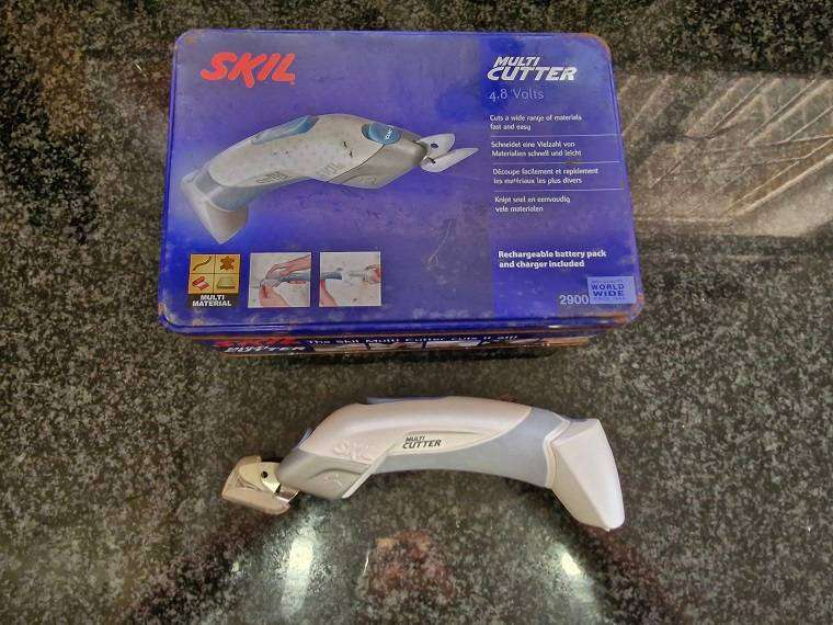 Bargain ! Quality Skill Multi cutter in box ! Rechargable Li battery !!