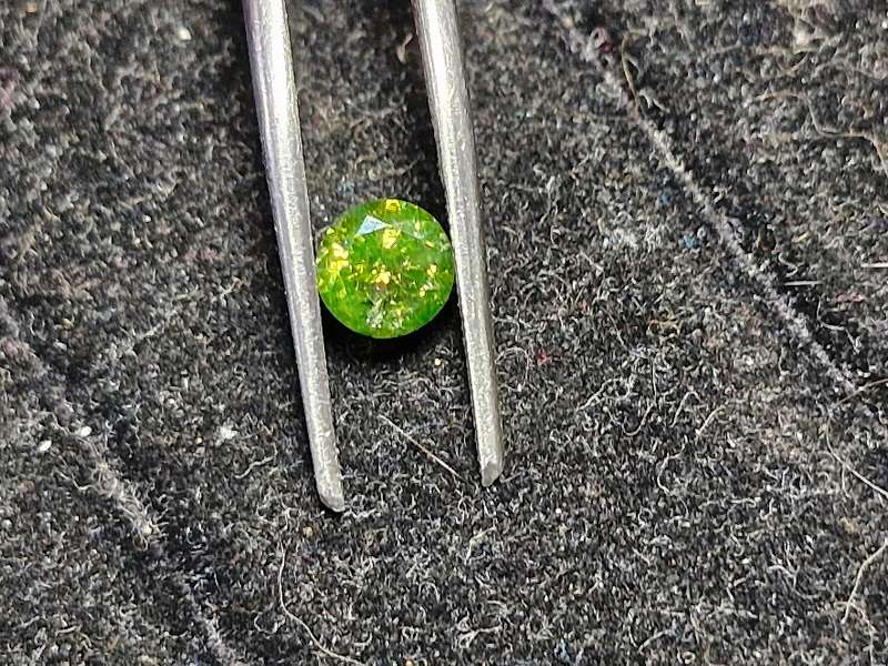 Rare green 0.90ct natural mined diamond
