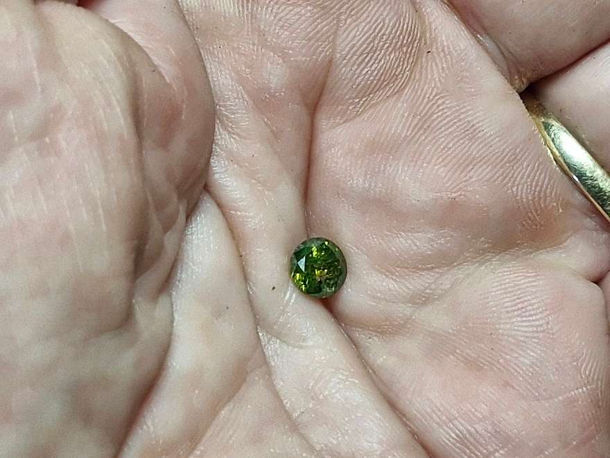 Rare green 0.90ct natural mined diamond