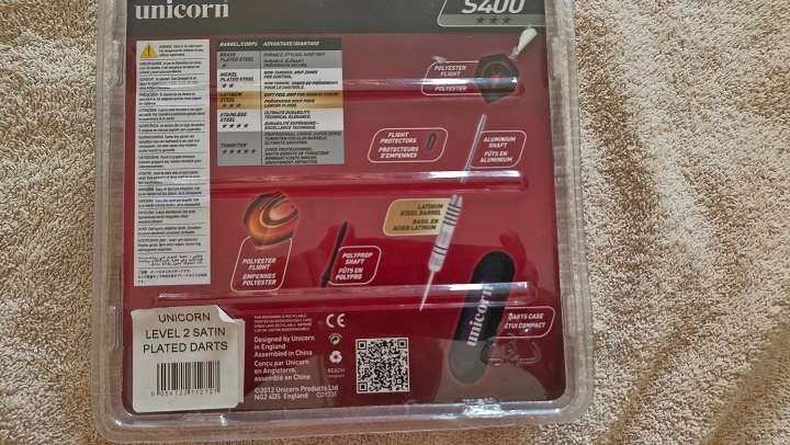 Quality Brand ! Brand New Unicorn 23 grams Darts set !