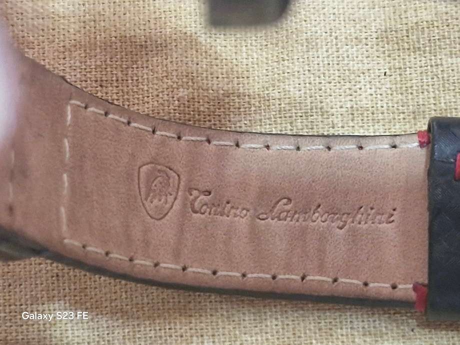 WOW ! Virtually New, Boxed ! Tonino Lamborghini Shield 7833 Man's Chronograph !