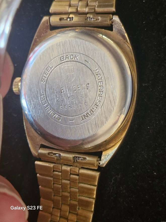 Vintage Swiss Made TOSCA 25 Jewel Automatic Watch