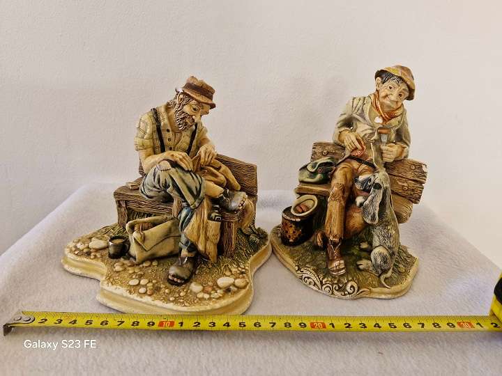 GREAT FIND ! 2 x Vintage Naturecraft of Congleton, England, figurines !