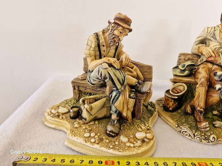 GREAT FIND ! 2 x Vintage Naturecraft of Congleton, England, figurines !