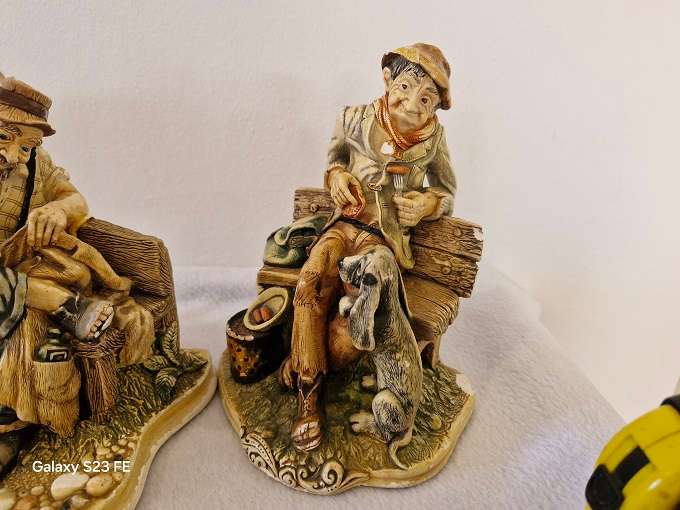 GREAT FIND ! 2 x Vintage Naturecraft of Congleton, England, figurines !