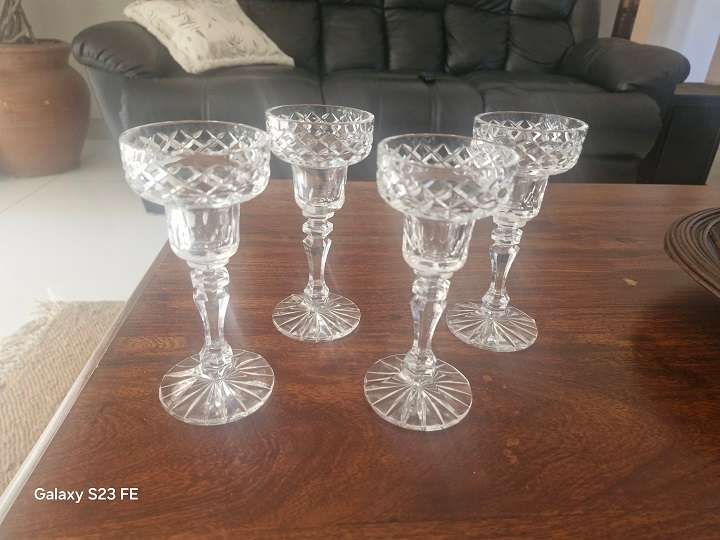 Exquisite Irish  TYRONE Hand Cut Crystal candle sticks x 4 !!