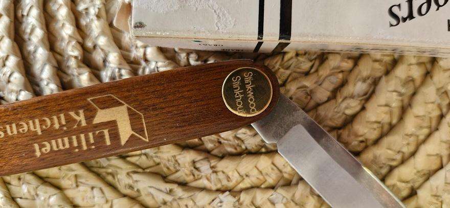 Lot of 11 Vintage,  Collectable, reknown makers, pocket knifes !! Don't miss them !