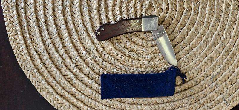 Lot of 11 Vintage,  Collectable, reknown makers, pocket knifes !! Don't miss them !