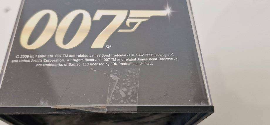 Bargain ! Collection of 12 x 007 Bond die cast model cars in original boxes ! Selling as 1 lot !