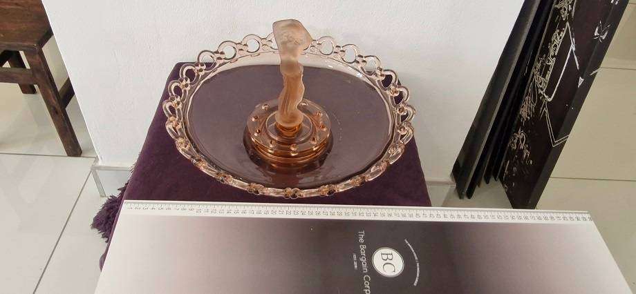 Extremely Rare ! Art Deco circa 1920s Float bowl in excellent condition !