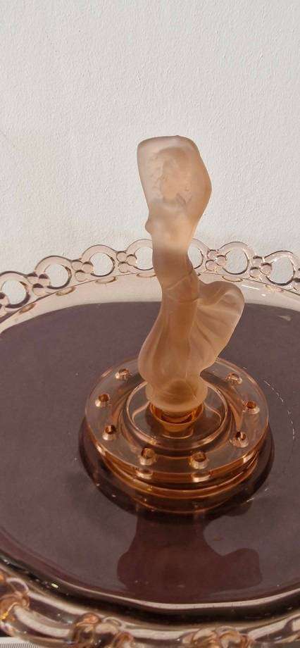 Extremely Rare ! Art Deco circa 1920s Float bowl in excellent condition !