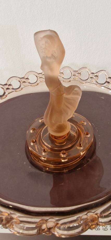 Extremely Rare ! Art Deco circa 1920s Float bowl in excellent condition !