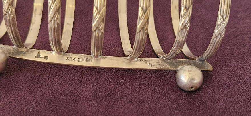 Great Find ! Victorian Hallmarked toast server in nice condition !
