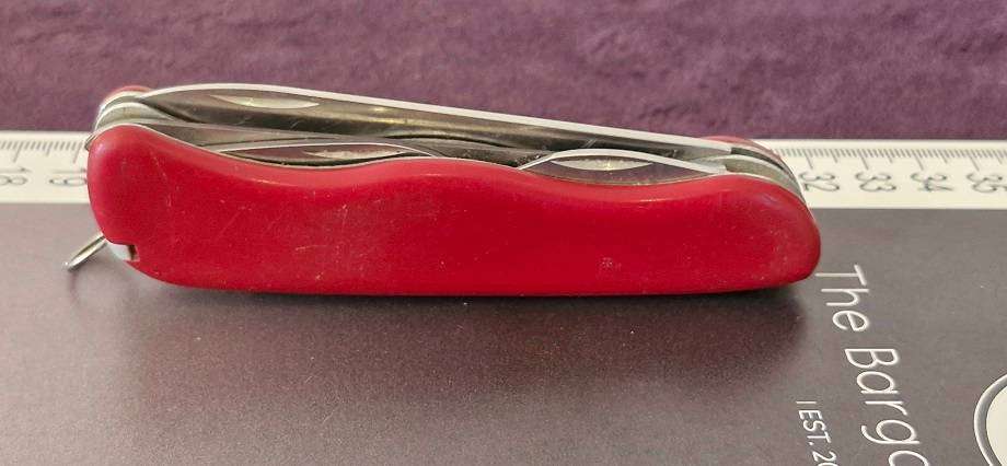 Stunning Vintage Victorinox Army/ Special forces knife with lock !